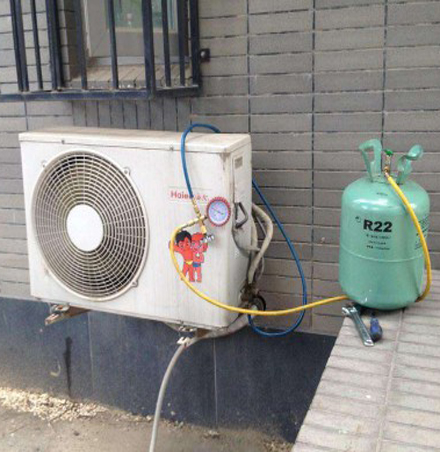 阿里地空调加氟