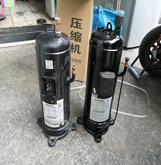 阿里地中央空调压缩机的更换维修